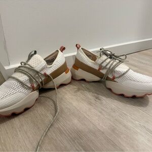 SOREL Kinetic Impact Lace Sneaker